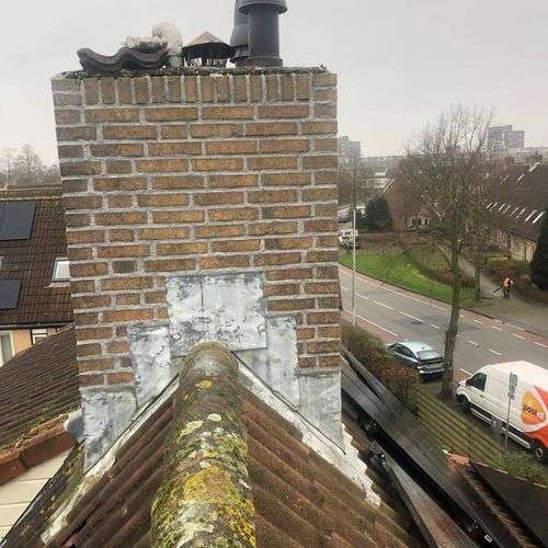 Schoorsteenrenovatie Zundert met loodslab
